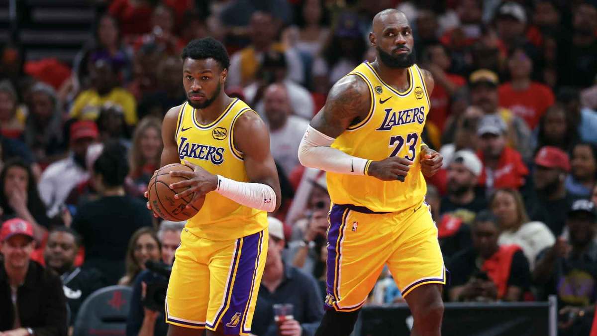 ESPN记者：湖人队内部人士暗示詹姆斯父子可能一起转投新球队 - 开云app官网（封面配图）